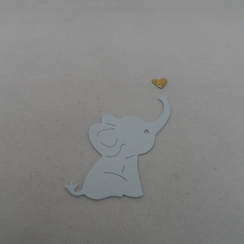 N°998 petit éléphant soufflant un cœur    en papier bleu ciel pale  et doré