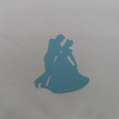 N°1052 jolie princesse et son prince en papier  tapisserie bleu à paillette   découpage  fin