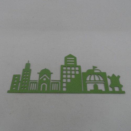 N°997 d'un paysage d'une  ville  en papier vert kaki découpage