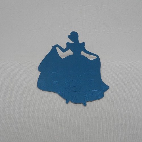N°1085 jolie princesse  en papier   bleu métallisé   découpage  fin