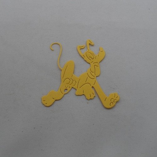 N°1092  chien en papier    jaune  découpage  fin