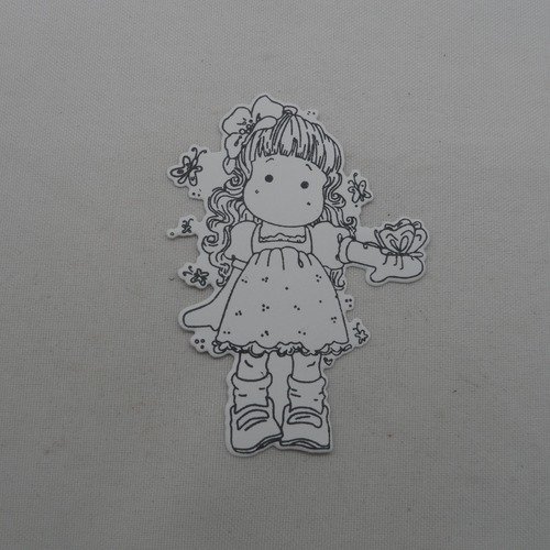 N° 1151 découpe d'une  petite fille n°2  avec un tampon encre noir  sur  papier blanc