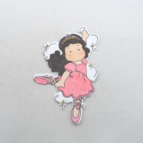 N° 1169 découpe d'une  petite danseuse n°6  avec un tampon encre noir  sur  papier blanc  et colorée