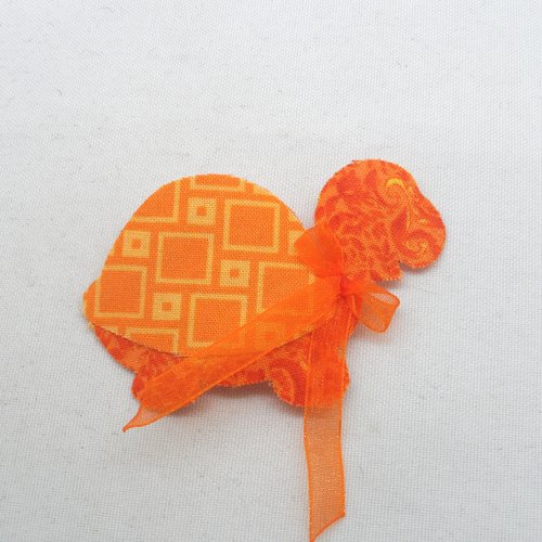 N°2089 animaux tortue sur polyphane en tissu ton orange    nœud organza orange