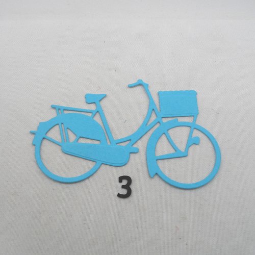N°240  d'un grand vélo en papier  bleu   n°3 avec panier découpage fin 