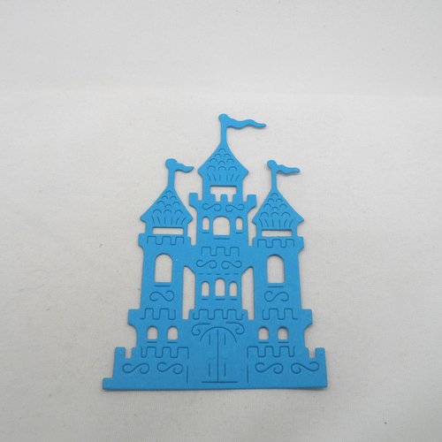 N°653 a d'un grand château à trois donjons  en papier  bleu turquoise n°1  découpage fin et gaufrage