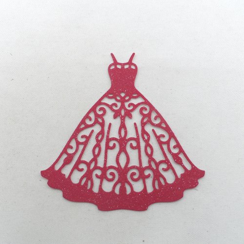 N°26 d'une petite robe à bretelle en papier tapisserie rouge framboise  à paillette    découpage fin
