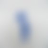 N°813 dame chinoise avec ombrelle  en papier tapisserie bleu  découpage fin 