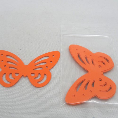 N°81 lot de dix papillons en papier orange a embellissement