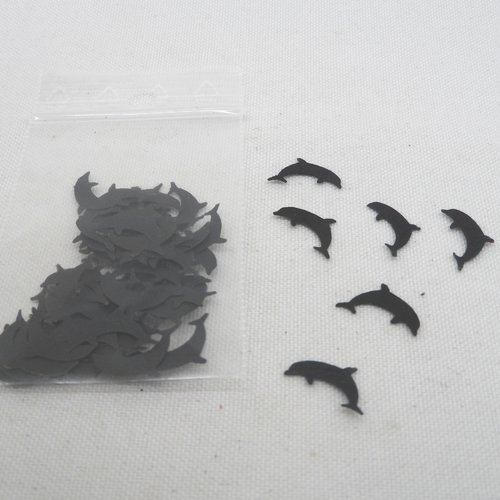 N°560 lot de 50  petits dauphins en papier  noir différents  pour  embellissement 