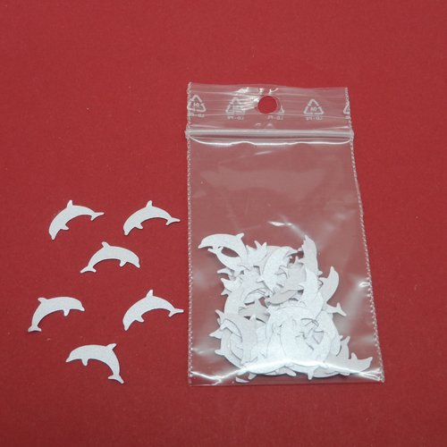 N°560 lot de 50  petits dauphins en papier gris irisé différents  pour  embellissement 
