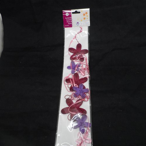 1262 guirlande feutrine prune et violet  de fleurs  et de perles rubans  de couleur rose