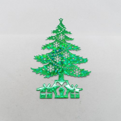 N°906 sapin de noël avec étoile  flocons de neige et cadeaux en papier  vert métallisé c découpage  fin