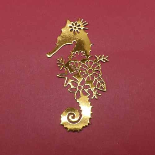 N°1329  hippocampe poisson  avec fleurs en papier doré orangé  découpage