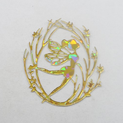 N°1332 une  "fée papillon" entourée de feuillage en papier doré métallisé  avec hologrammes découpage fin