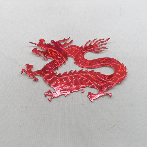 N°899  d'un dragon  en papier métallisé rouge hologramme a découpage  fin et gaufrage