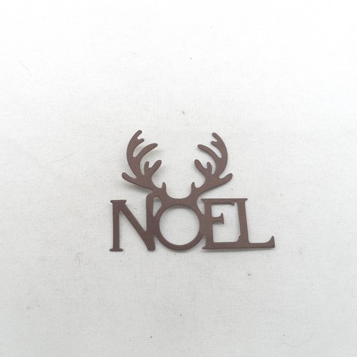 N°1343 mot  noel   en papier marron   avec des cornes de renne  découpage fin