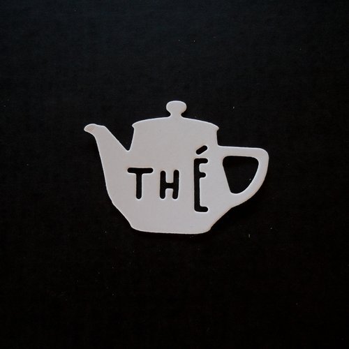 N°329  petite théière thé   en papier blanc b  découpage