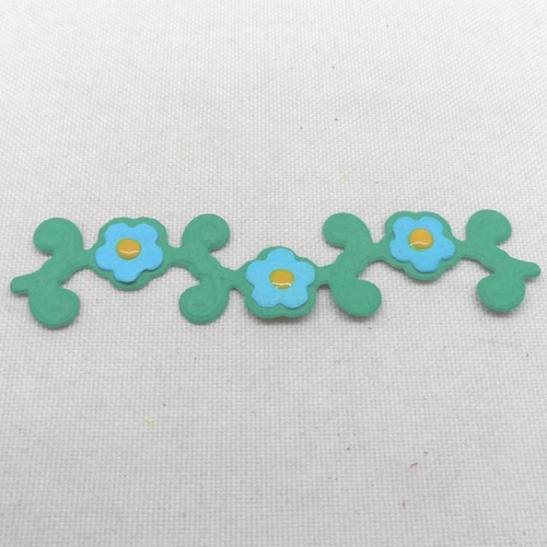 N°1364  d'une "frise" de  fleurs  en papier  vert  et bleu turquoise découpage fin