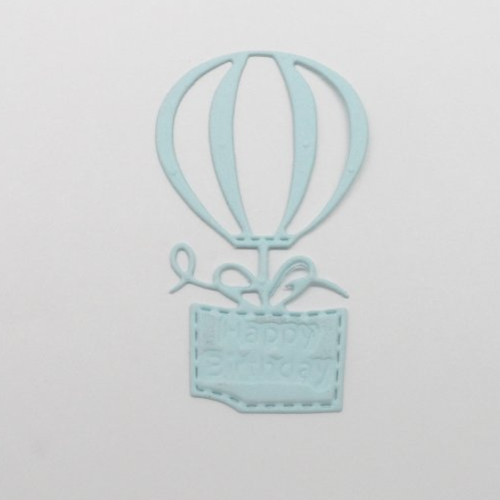 N°1358 petite montgolfière happy birthday  en papier bleu ciel  découpage fin et gaufrage