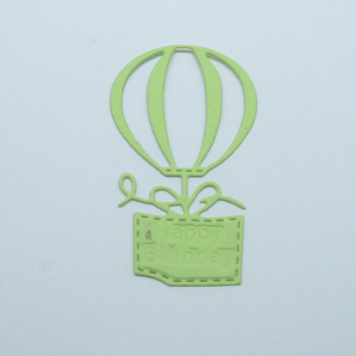 N°1358 petite montgolfière happy birthday  en papier vert anis   découpage fin et gaufrage