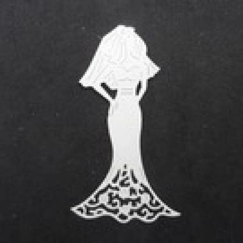 N°23  d'une femme en robe de mariée en papier écru découpage fin