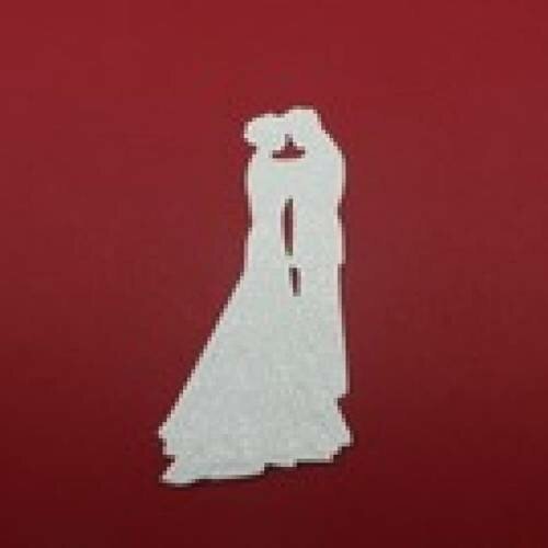 N°24 d'un couple thème mariage en papier tapisserie blanc à paillette  découpage et gaufrage
