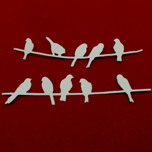 N°139 oiseaux sur un fil deux différentes en papier ivoire  découpage et gaufrage