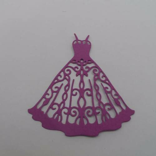 N°26 d'une petite robe à bretelle en papier violet parme découpage fin