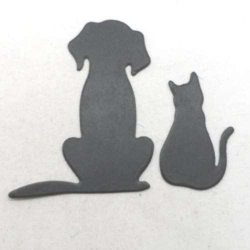 N°1097  lot d'un  chien  et d'un  chat de dos de la même couleur en papier   découpage  fin