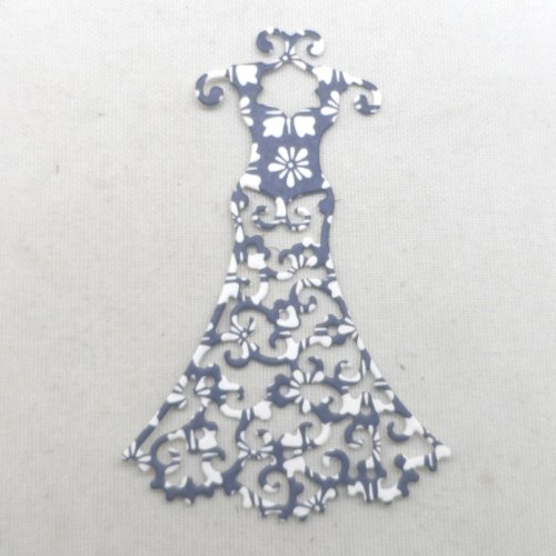 N°137 petite robe sur cintre  en papier  fond bleu marine à fleurs blanches découpage fin