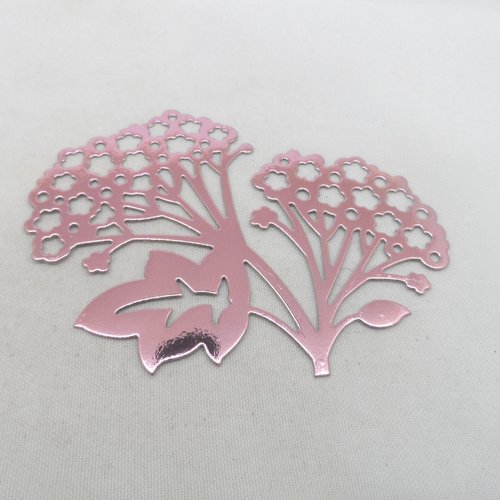 N°285 fleur hortensia  en papier métallisé  découpage  fin