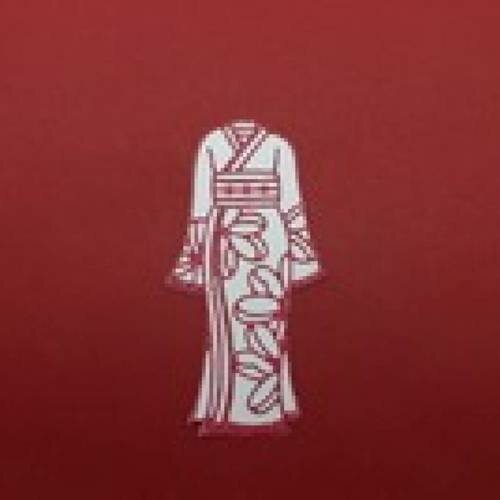 N°51 d'un kimono bi-couleur en papier  rouge framboise à paillette  et fond blanc