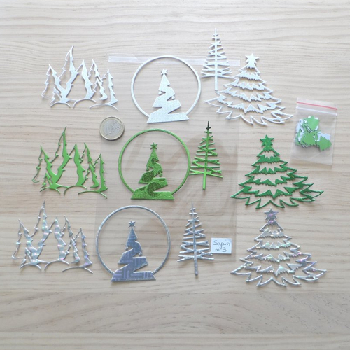 N° 2095 lot de découpes de sapins  n°3