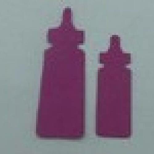 N°5  de deux biberons en papier violet parme  découpage