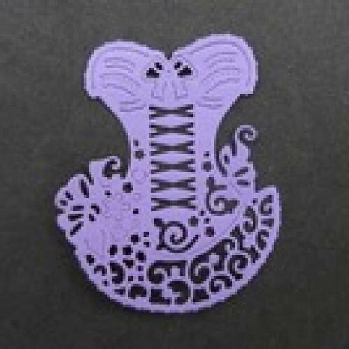 N°53 d'un corset en papier violet plus vif  découpage fin