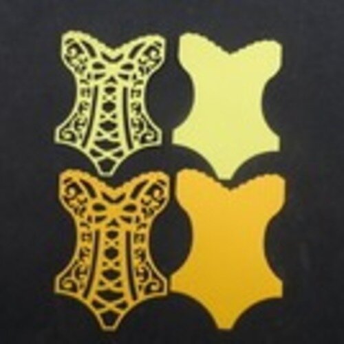 N°55  kit corset jaune clair  et jaune orangé en papier  comprenant 3 pièces  2 pièces en papier et un morceau de tulle