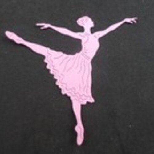 N°63 ballerine arabesque en papier  rose clair découpage fin