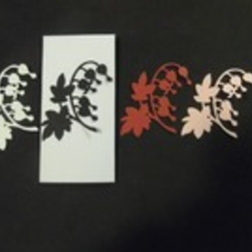 N°66 fleur  grappe clochette  en papier blanc ou noir ou bordeaux ou rose   au choix 