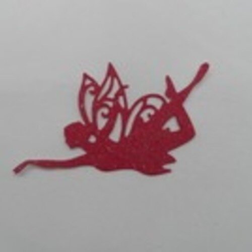 N°71  petite  fée " envol" en papier  tapisserie rouge framboise  à paillette  découpe
