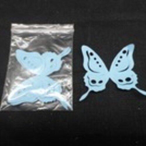 N°82 lot de cinq papillons mireille  en papier bleu n°1  embellissement