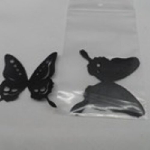 N°83 lot de cinq papillons mireille  en papier  noir  embellissement