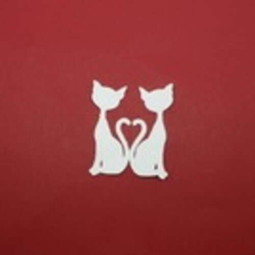 N°91  d'un couple de chat cœur  en papier  blanc casé  découpage