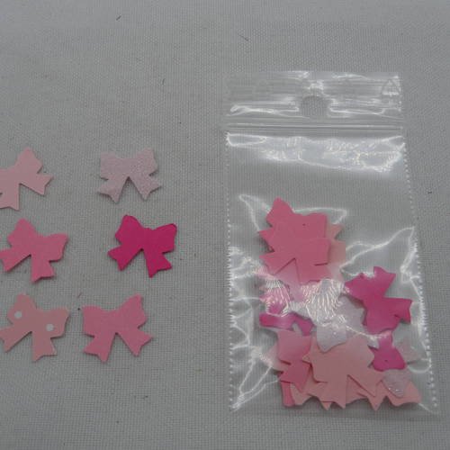 N°1000  lot de 25 petits nœuds en papier camaïeu de  rose  pour  embellissement