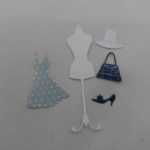 N°676  lot de cinq éléments mode  en papier bleu et blanc  (mannequin, robe, chapeau, 1 chaussure, sac) découpage fin