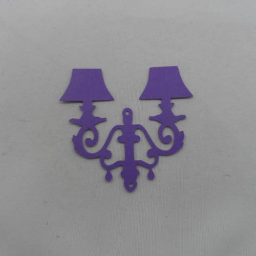 N°831  d'une applique "style lampe de chevet"  en papier violet découpage 