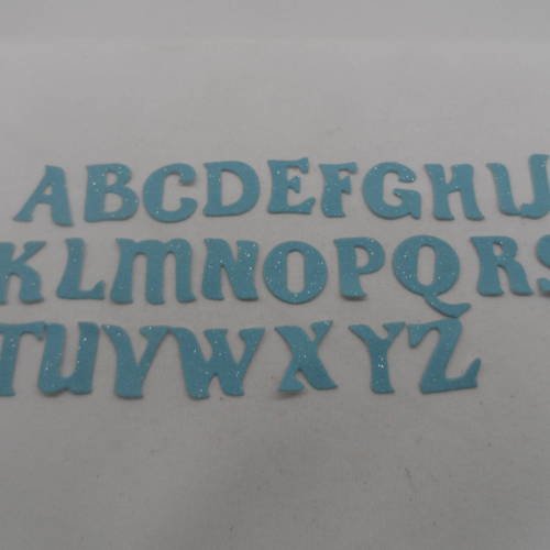 N°626 lettre tout alphabet de a à z  vendu à la lettre  en papier tapisserie bleu à paillette  découpage