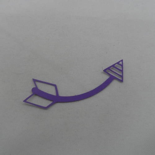 N°822   flèche "évidée" n°3   en papier  violet 
