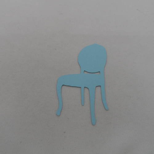 N°441 d'une chaise n°2  en papier bleu ciel  découpage 