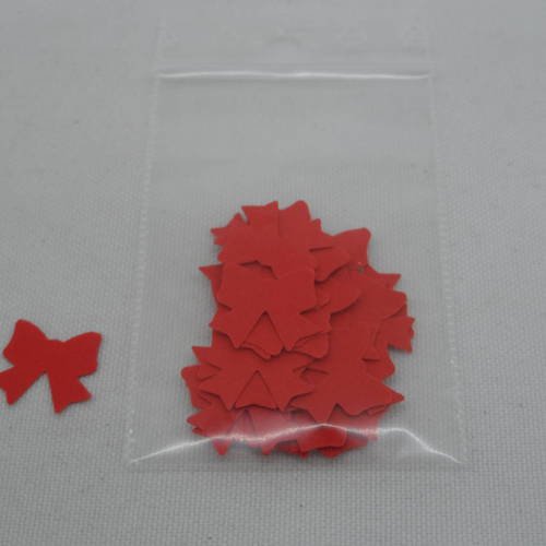 N°1000  lot de 25 petits nœuds en papier rouge n°2  pour  embellissement